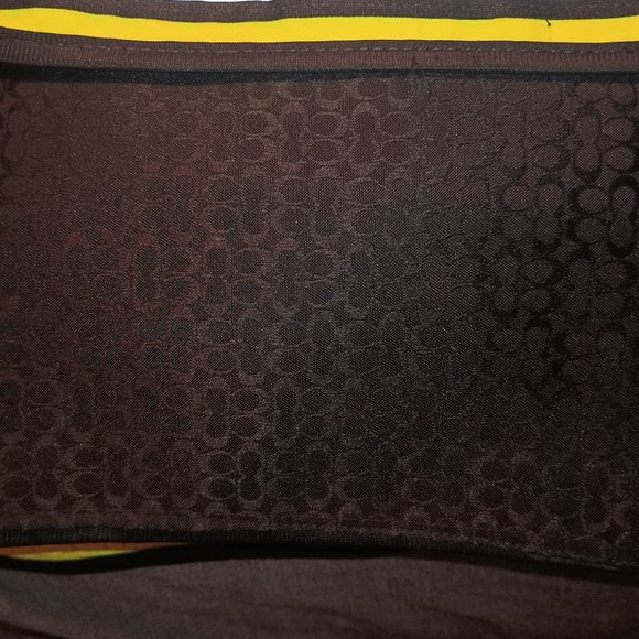 Designer worked vests - Picture 2 of 9